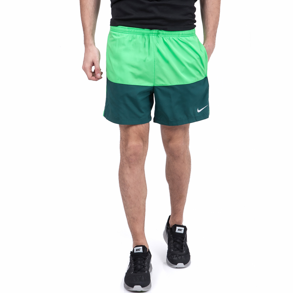 NIKE - Ανδρικό σορτς 5" DISTANCE Nike πράσινο