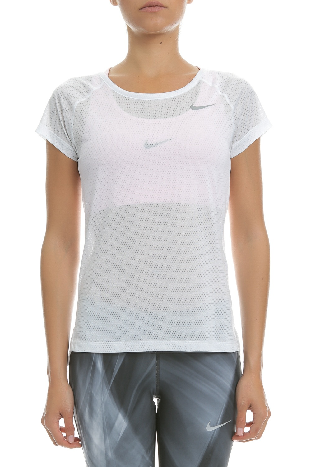 Γυναικεία/Ρούχα/Αθλητικά/T-shirt-Τοπ NIKE - Γυναικεία κοντομάνικη μπλούζα Nike λευκή