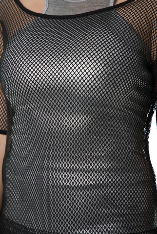 GUESS-Γυναικείο διχτυωτό τοπ GUESS μαύρο 