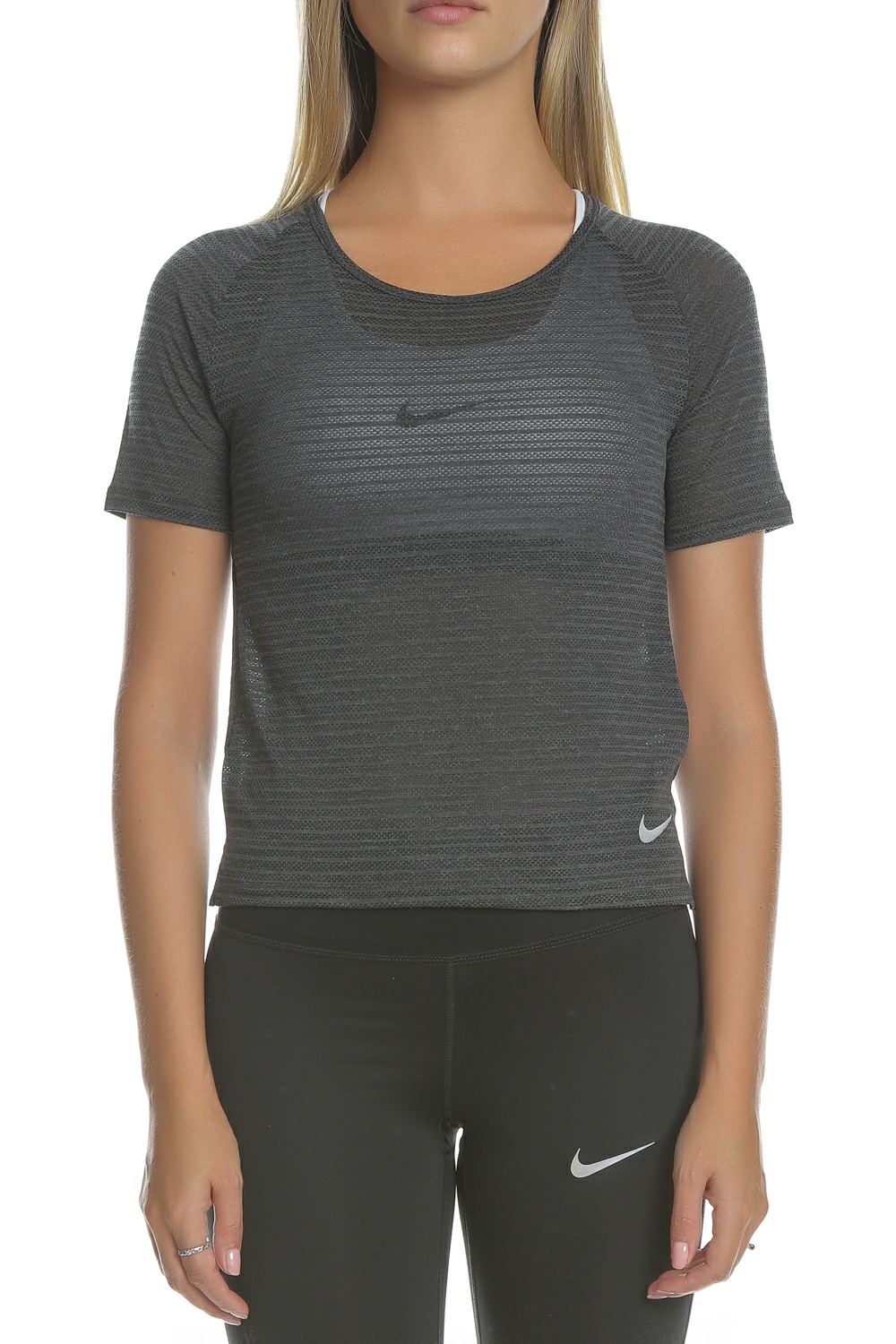 NIKE - Γυναικεία κοντομάνικη μπλούζα NIKE MILER TOP SS BREATHE ανθρακί Γυναικεία/Ρούχα/Αθλητικά/T-shirt-Τοπ