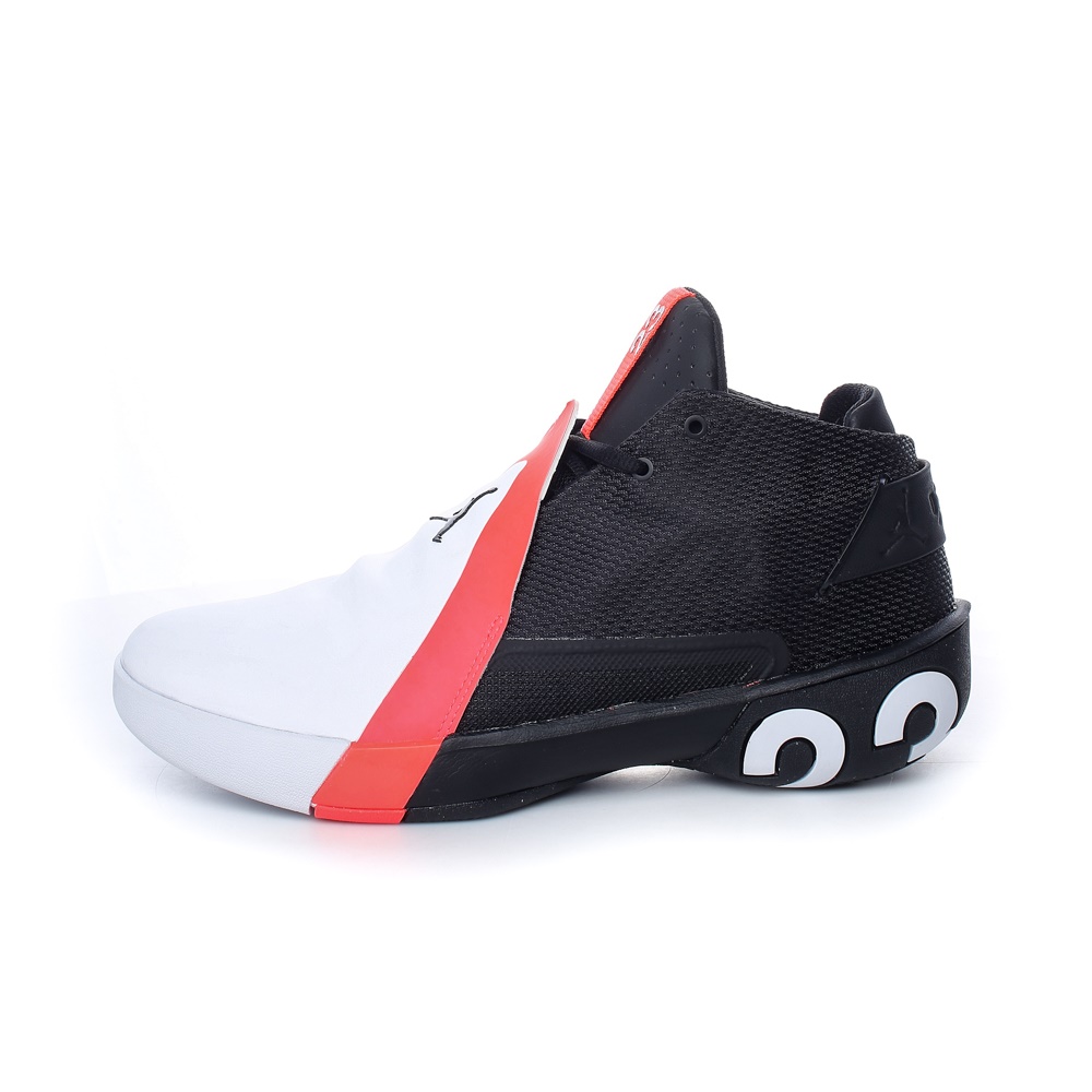 NIKE – Ανδρικά παπούτσια μπάσκετ JORDAN ULTRA FLY 3 μαύρα-λευκά