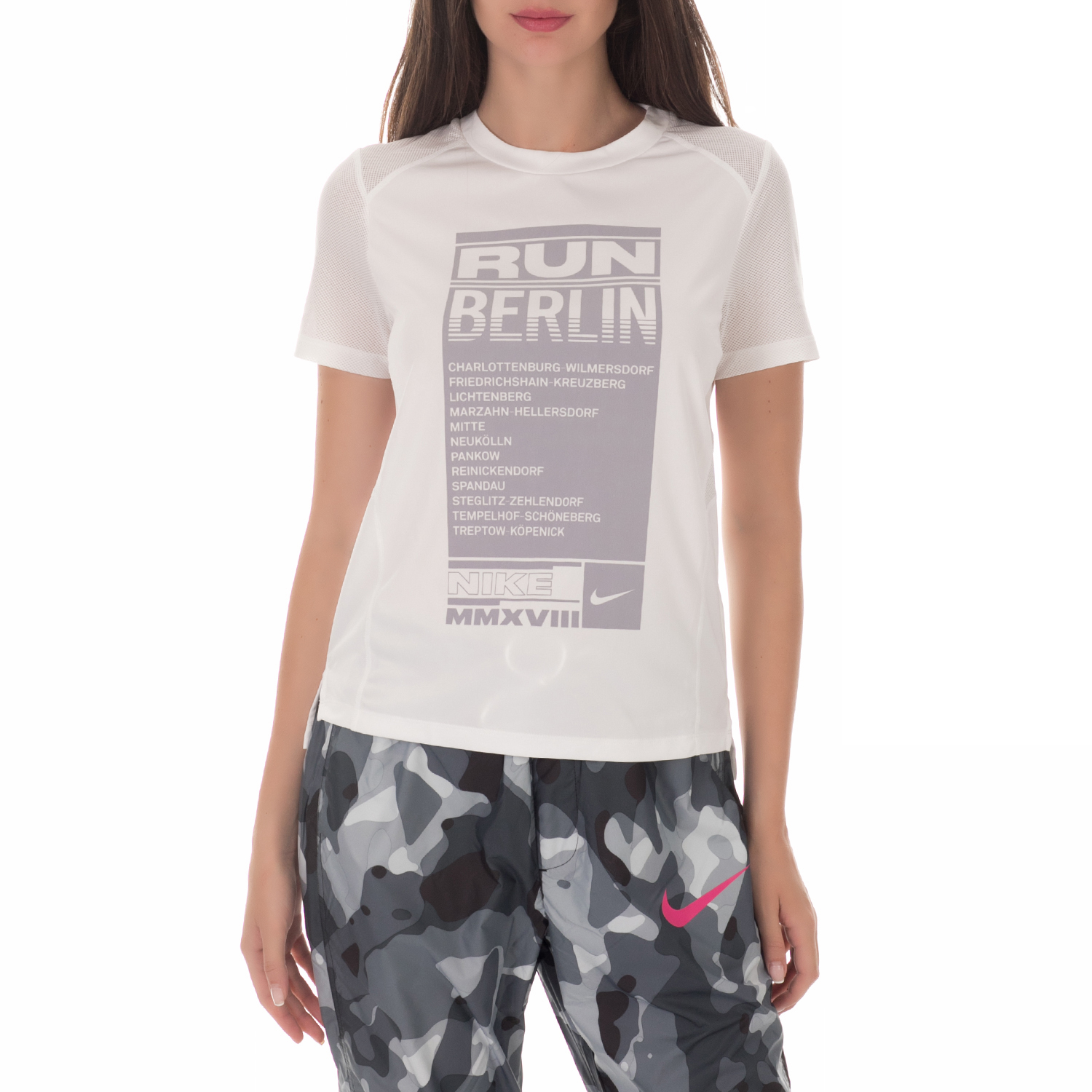 NIKE - Γυναικείο τοπ NIKE MILER TOP SS BERLIN λευκό-μωβ Γυναικεία/Ρούχα/Αθλητικά/T-shirt-Τοπ