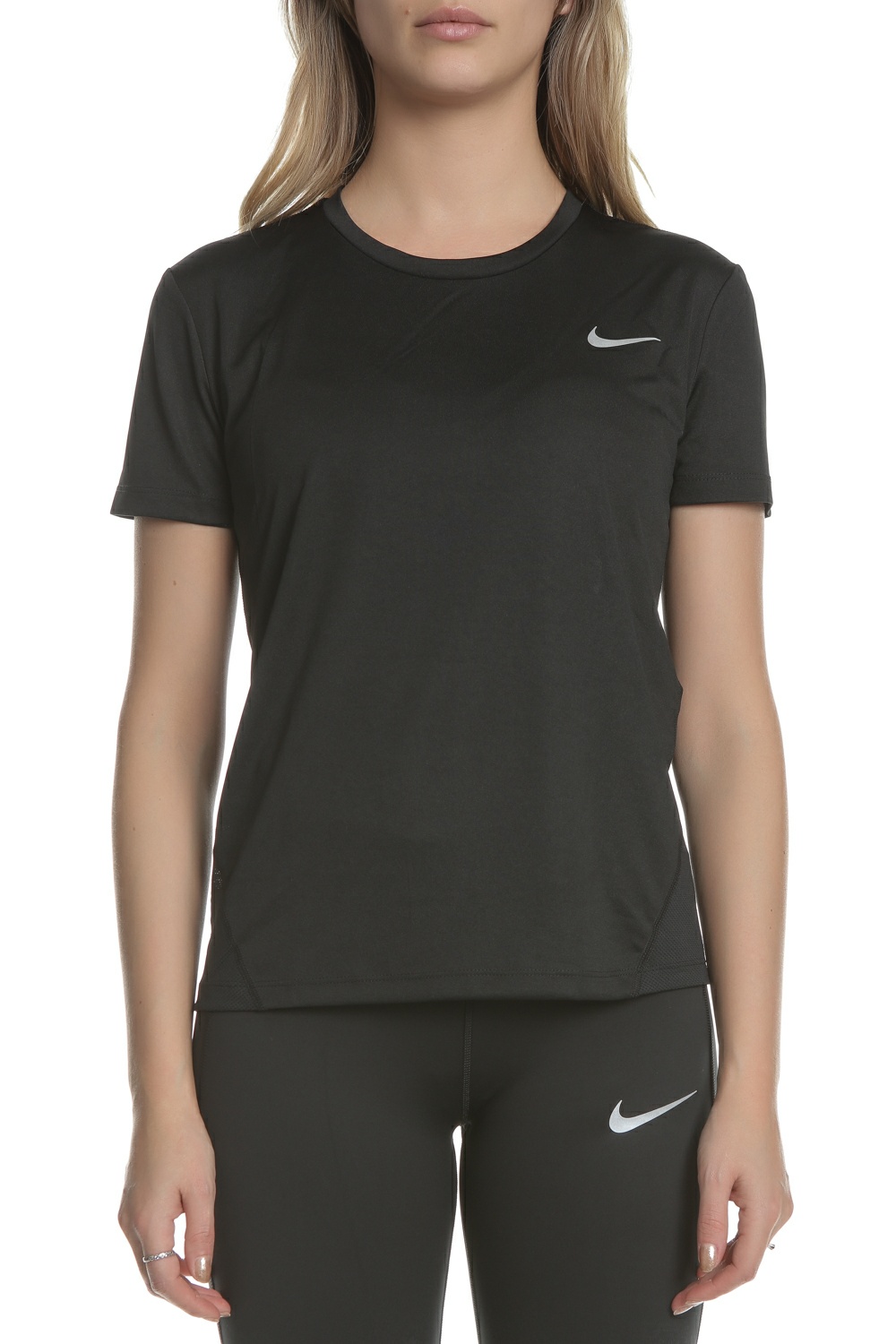 Γυναικεία/Ρούχα/Αθλητικά/T-shirt-Τοπ NIKE - Γυναικεία κοντομάνικη μπλούζα για τρέξιμο Nike Miler μαύρη