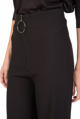 LA DOLLS-Γυναικεία παντελόνα ROUND μαύρη