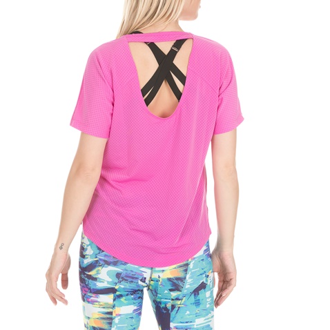 NIKE-Γυναικείο t-shirt NIKE MILER ροζ