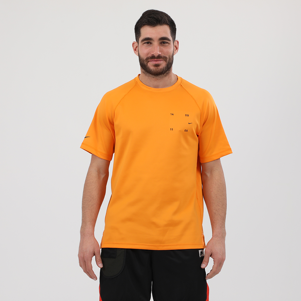 Ανδρικά/Ρούχα/Αθλητικά/T-shirt NIKE - Ανδρικό t-shirt NIKE BV4441 M NSW TCH PCK TOP SS πορτοκαλί