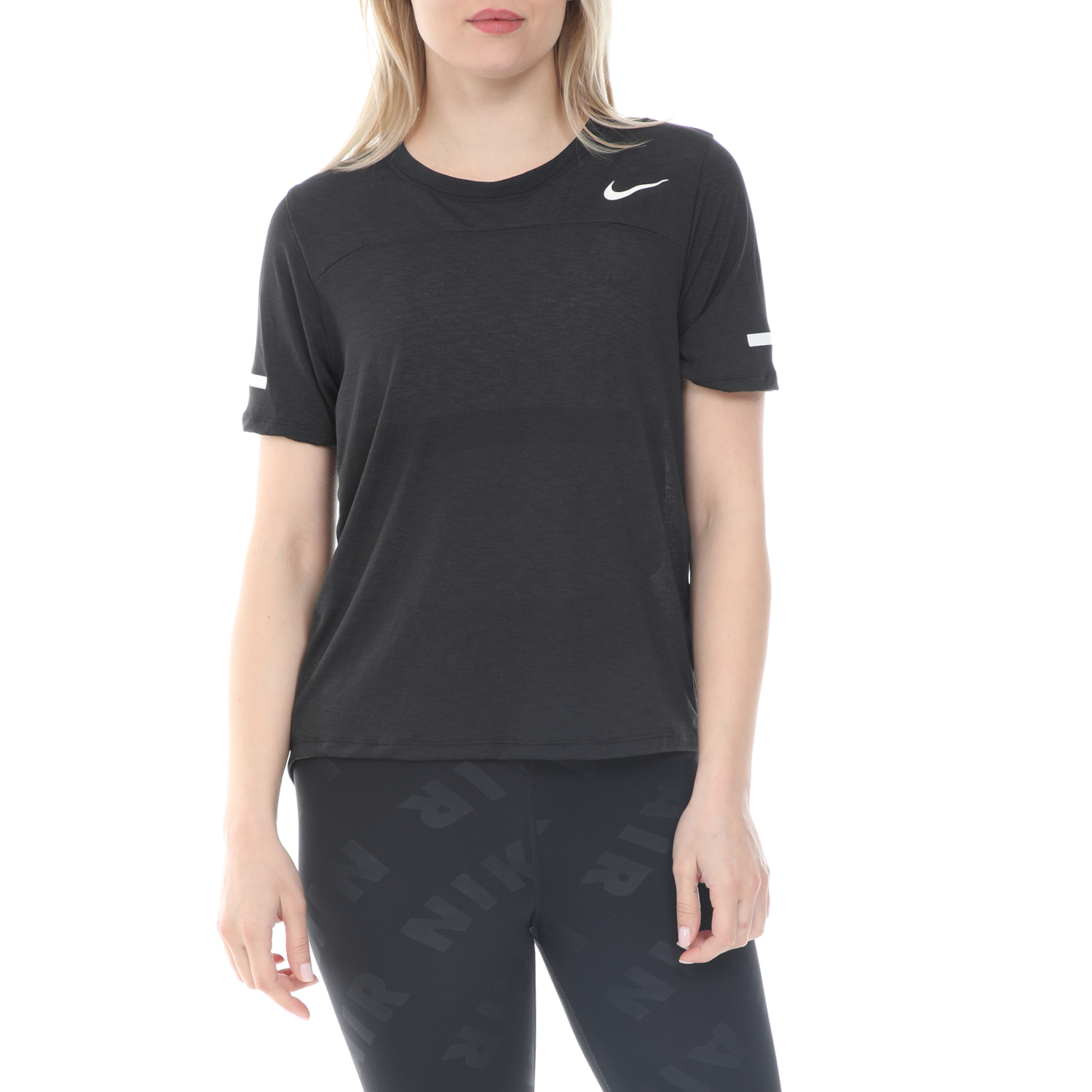 Γυναικεία/Ρούχα/Αθλητικά/T-shirt-Τοπ NIKE - Γυναικεία μπλούζα NIKE ICNCLSH TOP SS BEST μαύρη