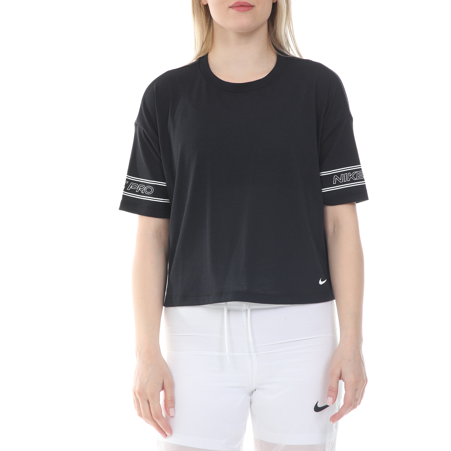 Γυναικεία/Ρούχα/Αθλητικά/T-shirt-Τοπ NIKE - Γυναικεία cropped μπλούζα NIKE NP TOP SS GRX SU20 μαύρη