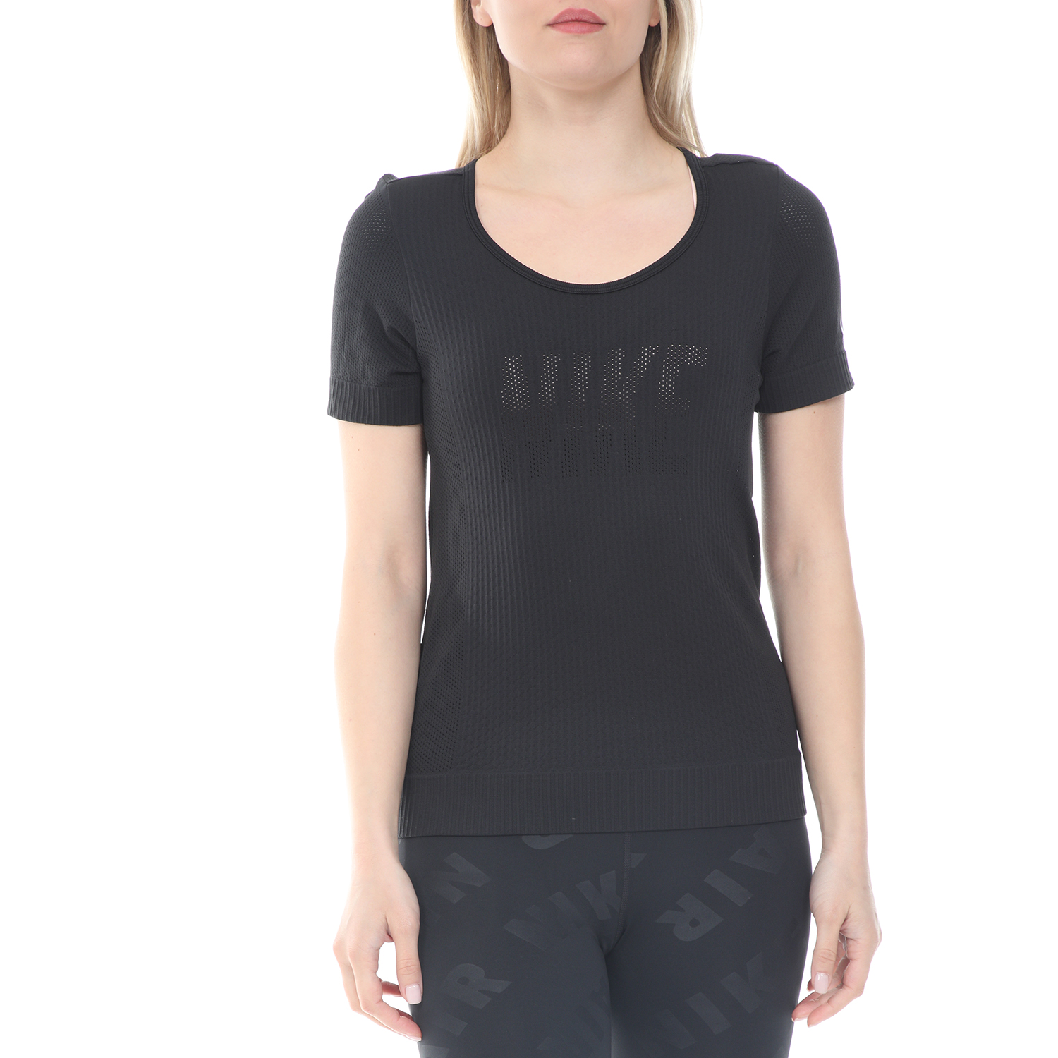 Γυναικεία/Ρούχα/Αθλητικά/T-shirt-Τοπ NIKE - Γυναικεία μπλούζα NIKE INFINITE TOP SS GX μαύρη