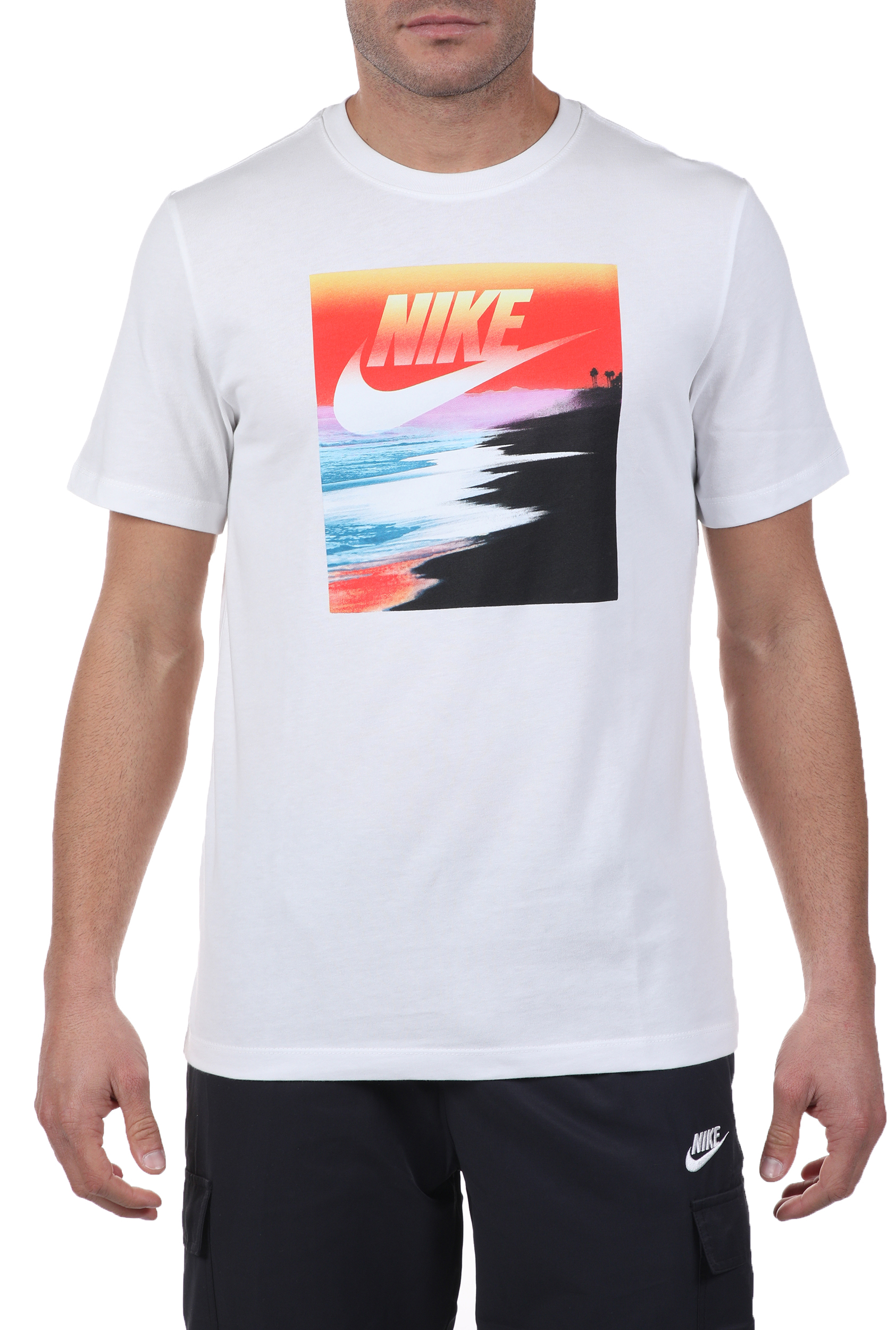 Ανδρικά/Ρούχα/Αθλητικά/T-shirt NIKE - Ανδρικό t-shirt NIKE NSW SS TEE SUMMER PHOTO 3 λευκό