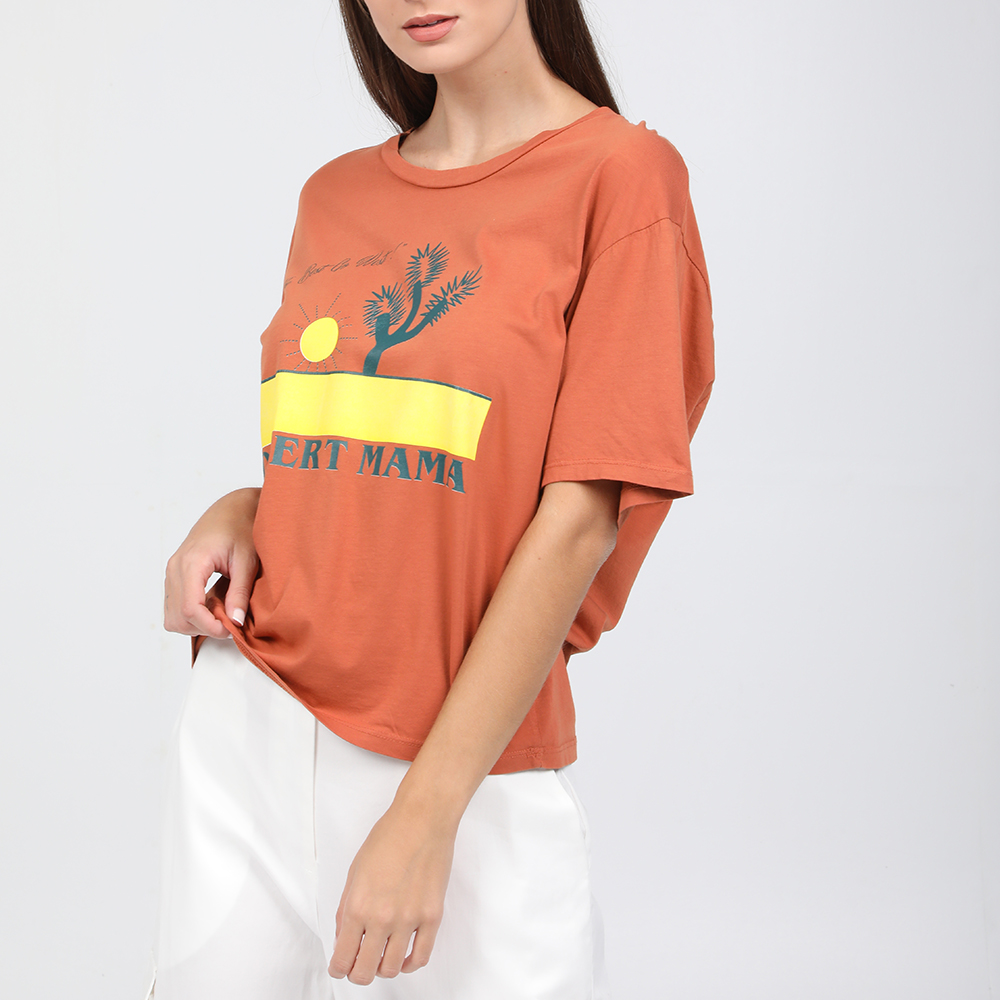 Γυναικεία/Ρούχα/Μπλούζες/Κοντομάνικες STAFF JEANS - Γυναικείο t-shirt STAFF JEANS DESERT πορτοκαλί