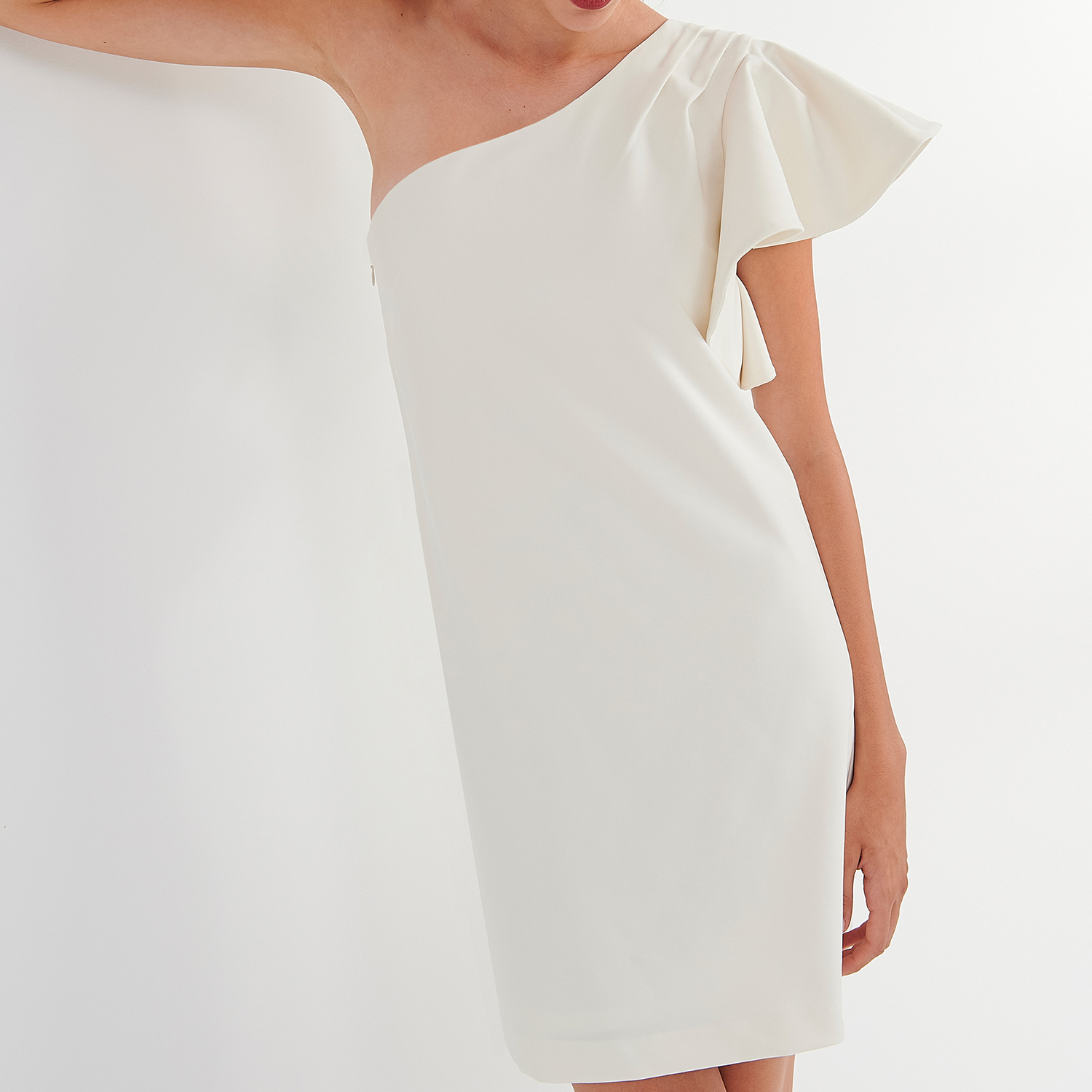 Γυναικεία/Ρούχα/Φορέματα/Μίνι ATTRATTIVO - Γυναικείο mini φόρεμα ATTRATTIVO λευκό