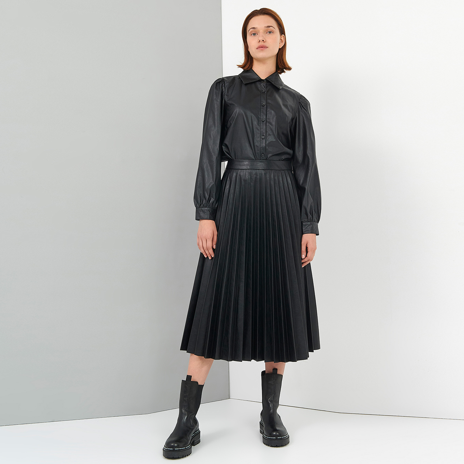 Γυναικεία/Ρούχα/Φούστες/Μέχρι το γόνατο ALE - Γυναικεία midi φούστα 'ALE μαύρη