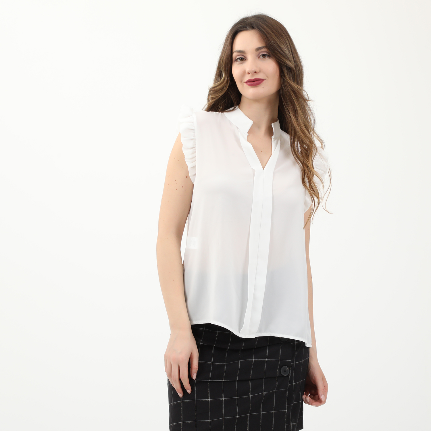 Γυναικεία/Ρούχα/Μπλούζες/Αμάνικες ATTRATTIVO - Γυναικείο top ATTRATTIVO λευκό