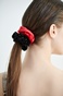 SUGARFREE-Σετ από δύο λαστιχάκια μαλλιών scrunchies SUGARFREE 22819152 κόκκινο μαύρο