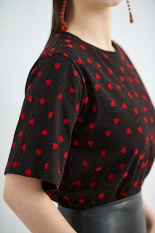 SUGARFREE-Γυναικεία μπλούζα SUGARFREE 22812136 μαύρη κόκκινη