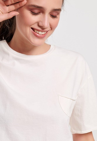 FUNKY BUDDHA-Γυναικείο cropped t-shirt FUNKY BUDDHA λευκό