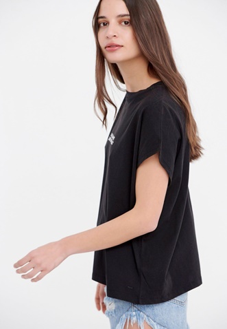 FUNKY BUDDHA-Γυναικείο t-shirt FUNKY BUDDHA μαύρο